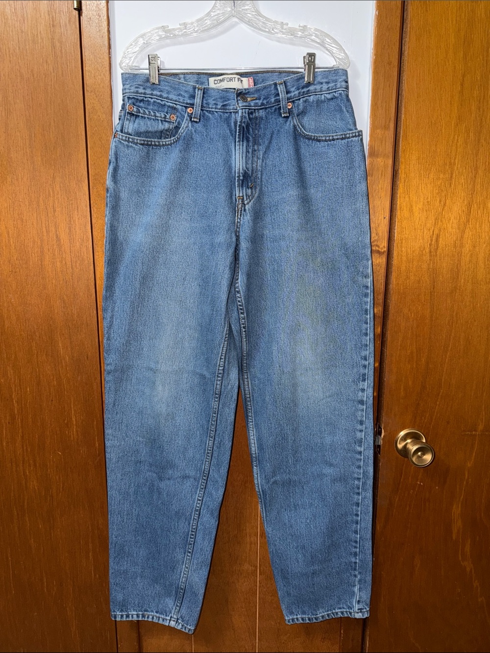 Levi’s comfort fit 560 size 33X34